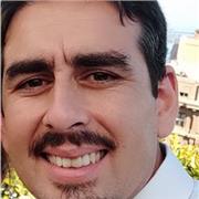 Me defino como un profesor preparado, práctivo y con un gran conocimiento de la disciplina que manejo